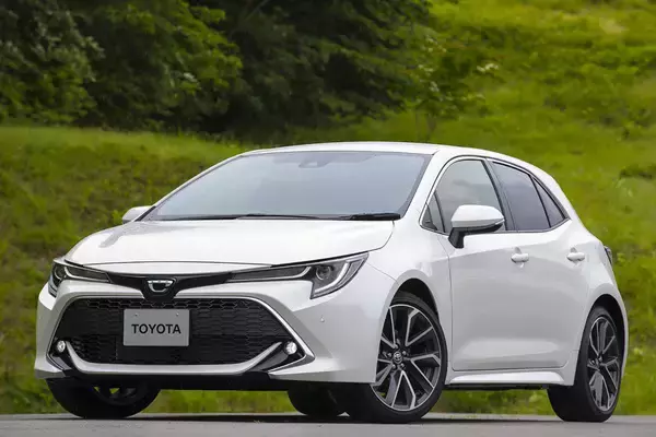 「新型を発表したのに「現行N-BOX」がバカ売れ！　８月の販売台数が驚異的だった」の画像