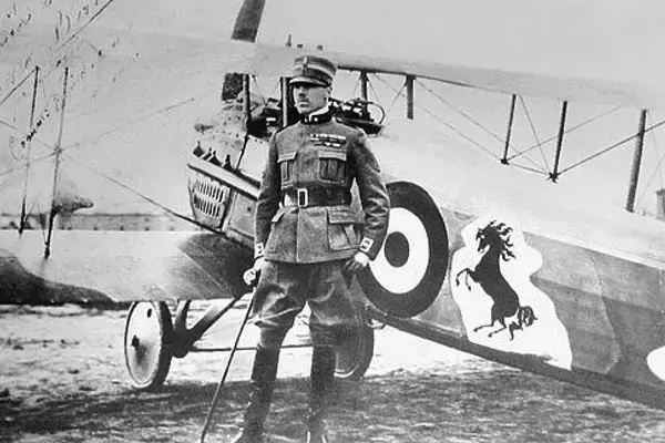 「俗に言われるフェラーリの馬とポルシェの馬は「同じ馬」説が怪しい！　調べに調べてわかった「ほぼ確実」な事実とは」の画像