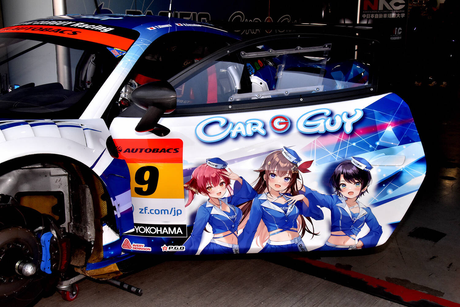 コロナを吹き飛ばす勢いの大盛り上がり！　レース大好きな若手編集部員がスーパーGTのウラ側を覗いてみた