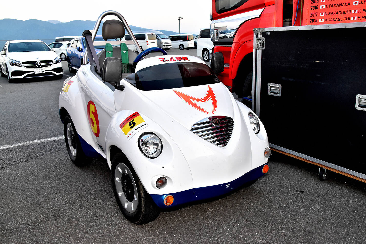 コロナを吹き飛ばす勢いの大盛り上がり！　レース大好きな若手編集部員がスーパーGTのウラ側を覗いてみた