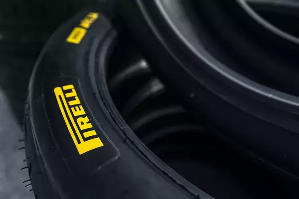 「ラリージャパンの足もとを支えた「ピレリ」！　持ち込む本数も技術力も想像の斜め上だった」の画像