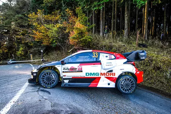 「ラリージャパンの足もとを支えた「ピレリ」！　持ち込む本数も技術力も想像の斜め上だった」の画像