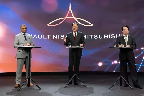 「エンジンが消える「Ｘデー」はいつ？　100%カーボンニュートラルの時期を自動車メーカーごとに探った」の画像