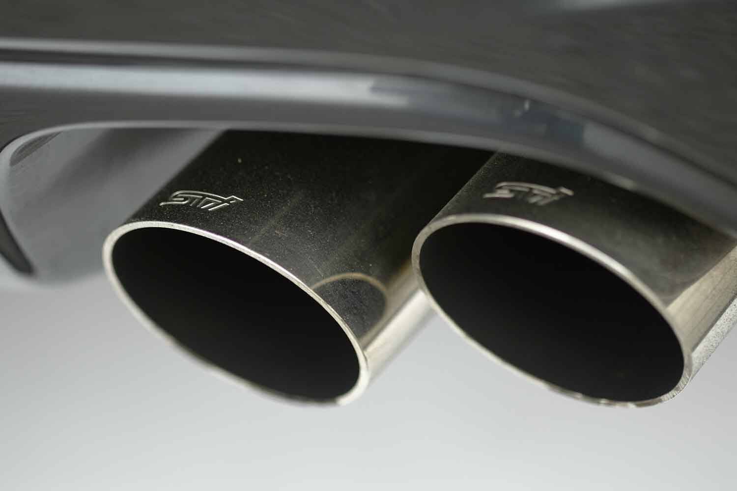 皆が絶賛する超優れモノの「アフターパーツ」！　いいのがわかってるのにナゼ新車に純正採用されないのか？