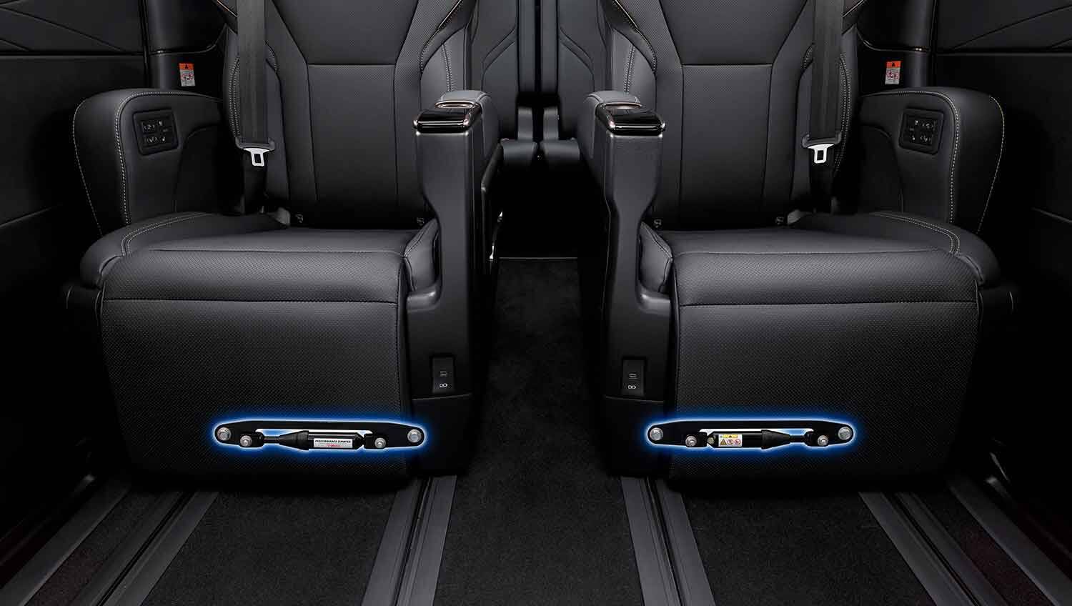 皆が絶賛する超優れモノの「アフターパーツ」！　いいのがわかってるのにナゼ新車に純正採用されないのか？