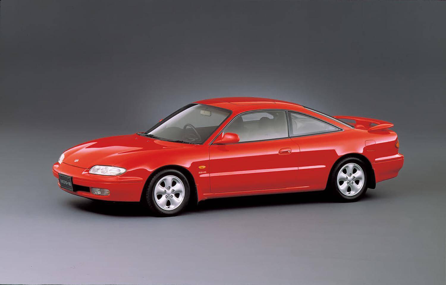 フェラーリやランボは買えても「入手不可」！　不人気がゆえの「超激レア」国産中古車３選