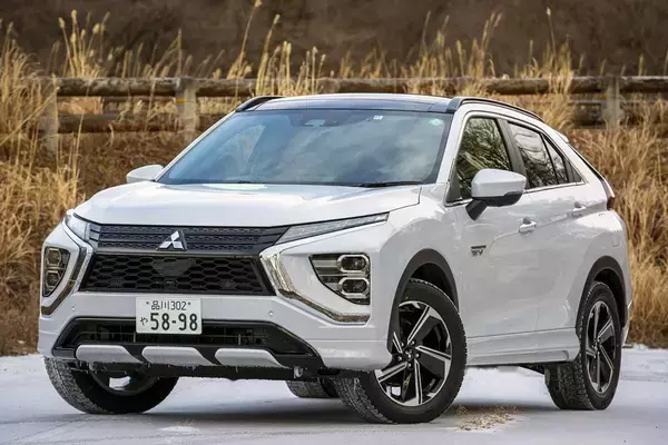 「続々EVが登場する2022年！　EVへの一般客の本音をディーラーで聞いたら反応は「鈍め」だった」の画像