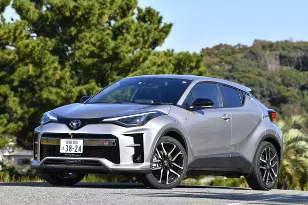 「クルマへの愛着マシマシは確実！　「知らずに乗るなかれ」の車名やグレード名に使われるアルファベットの意味」の画像