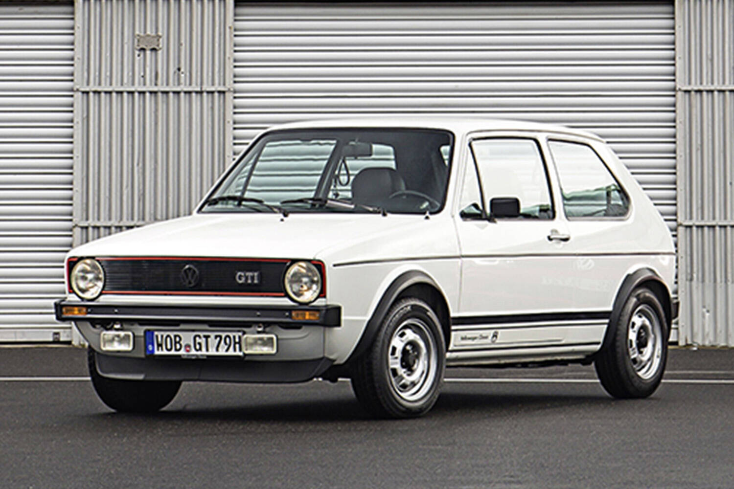 クルマへの愛着マシマシは確実！　「知らずに乗るなかれ」の車名やグレード名に使われるアルファベットの意味