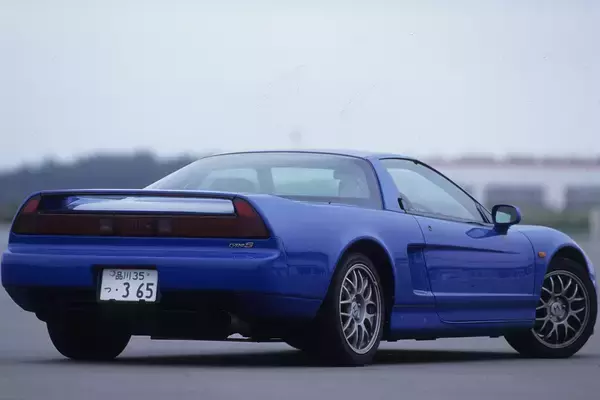 「クルマへの愛着マシマシは確実！　「知らずに乗るなかれ」の車名やグレード名に使われるアルファベットの意味」の画像