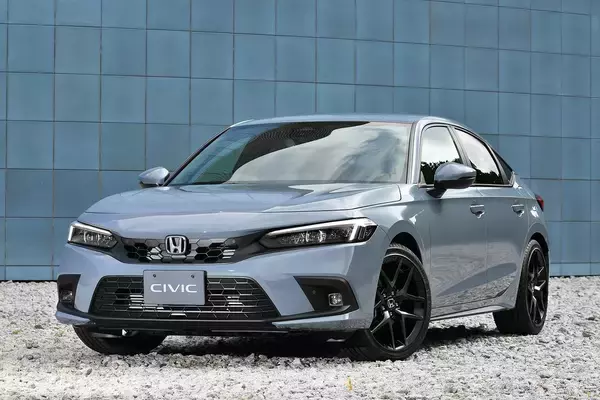 「日本車のシビックはアメリカのほうが「安い」という衝撃！　ニッポン人「涙」の「日高米安」が実は多いワケ」の画像