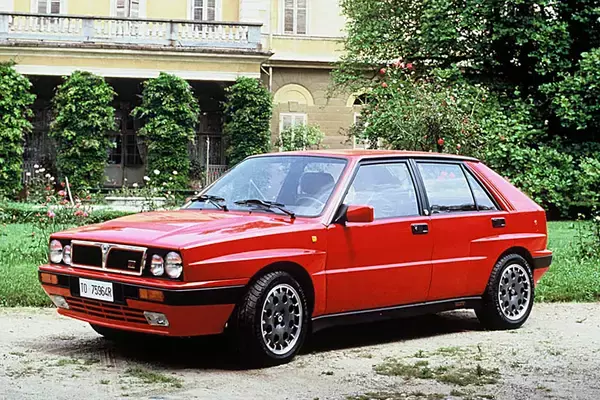 「鉄道のJRがボルボ！　マツダがシトロエン！　スズキがプジョー！　ちょっと前までカオス状態だった日本の輸入車販売網」の画像