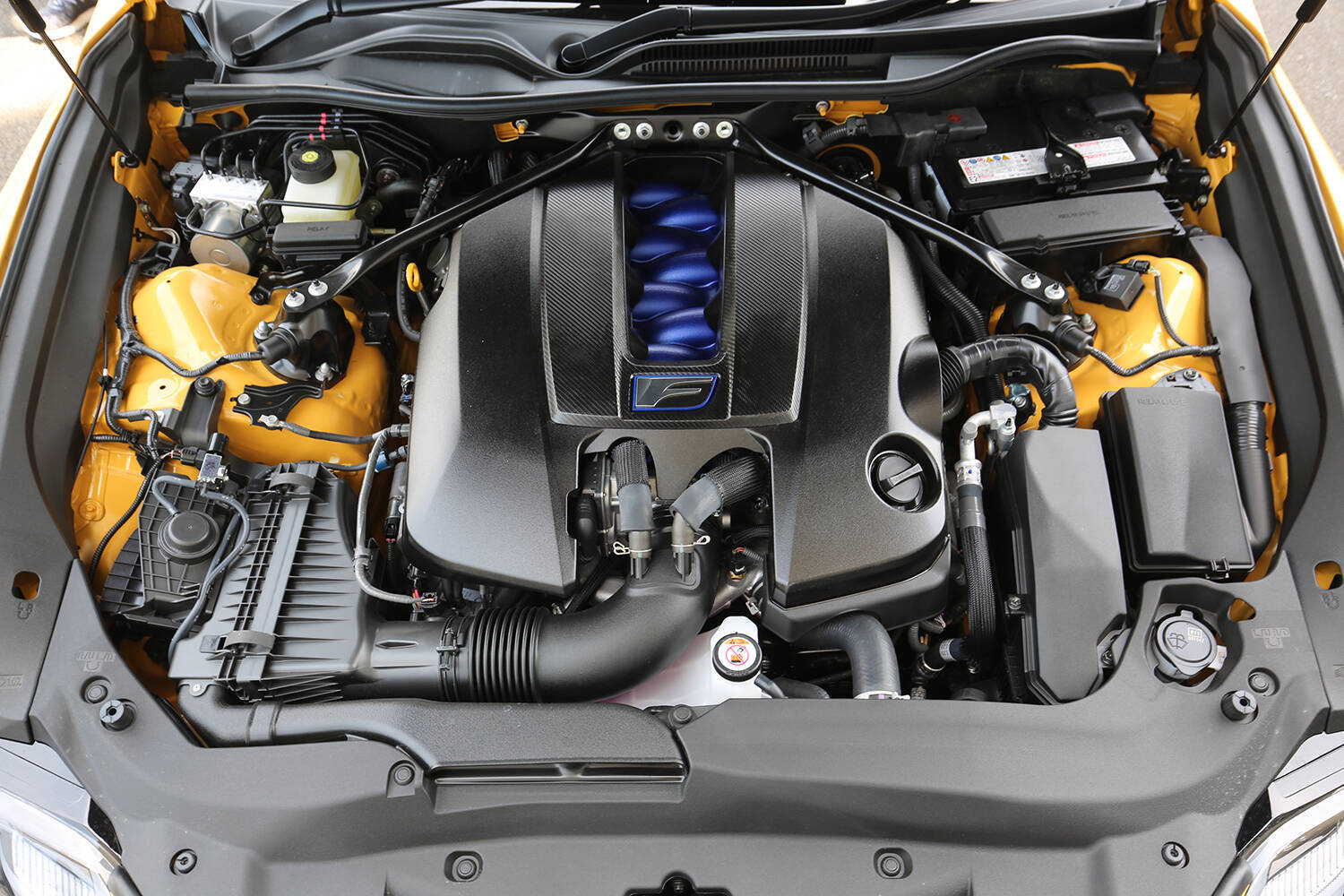 現代の技術で自動車メーカーが作っているのに「最良」とは限らない！　エンジンの「バランス取り」とは