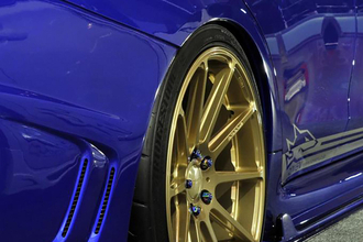 自動車カスタムの定番「ツライチ」！　ただし安易なワイド化はハンドリングを悪化させることもアリ