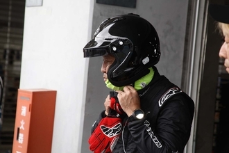 ダイハツの井上社長が参戦した軽自動車だけのレース「K4GP」！　生産終了する現行コペンのラストランの現場で「次期コペン」についても井上社長に直撃取材した