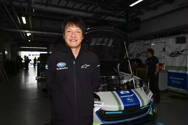 「「開発車両」たちがガチレース！　メーカーが全力を投入するスーパー耐久の「ST-Q」クラスの盛り上がりがヤバイ」の画像