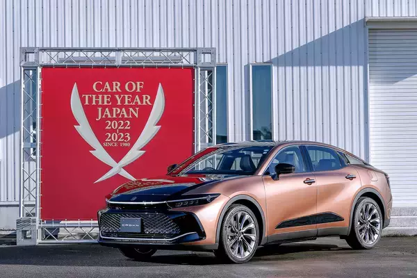 「EVもいいけどHVを忘れちゃいかん！　2022-2023COTY10ベストのハイブリッド車４台の進化っぷりがヤバい」の画像