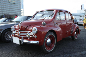 振り返ると「名車しかない」のにナゼ？　かつて同じ会社だった「いすゞ」と「日野」が乗用車から撤退したワケ