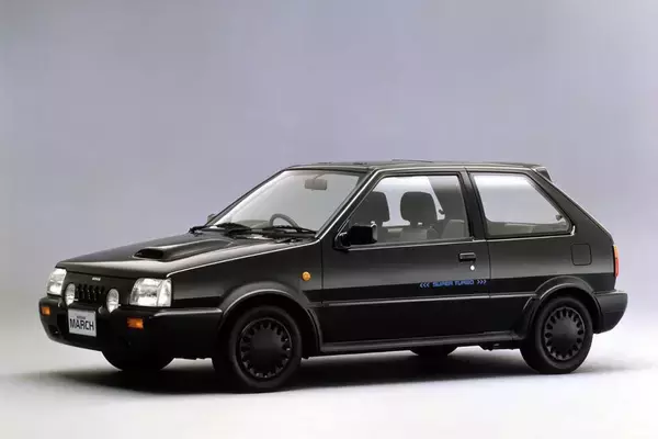 「またも巨星が消える！　それとも姿を変えて登場!?　ついに終了する「日産マーチ」の40年と「この先」の噂」の画像