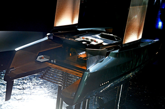 未来のレクサスのフラッグシップはクルマではなくヨット!?　いまはまだ小さな模型にすぎない「カタマラン」にはラグジュアリーの極みが詰まってた【ジャパンモビリティショー2025】