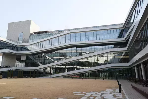 「欧州プレミアムカーブランドが認めた実力を確かめに韓国へ！　ネクセンタイヤが狙う「さらに先の世界」とは」の画像