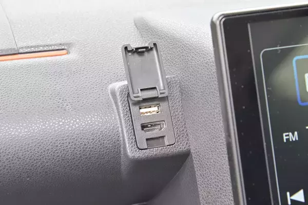 「使ってわかった「手放せなくなる」感！　すべてのクルマに「標準化」すべき装備９つ」の画像