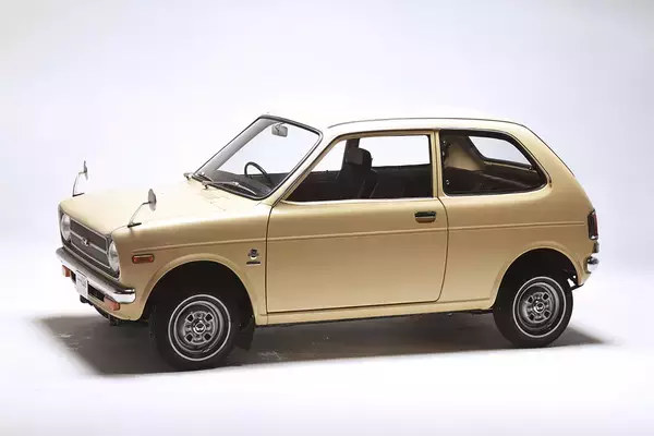 「ついたあだ名は「水中メガネ」！　ホンダの真骨頂「遊び心」しかない「初代Ｚ」とは」の画像