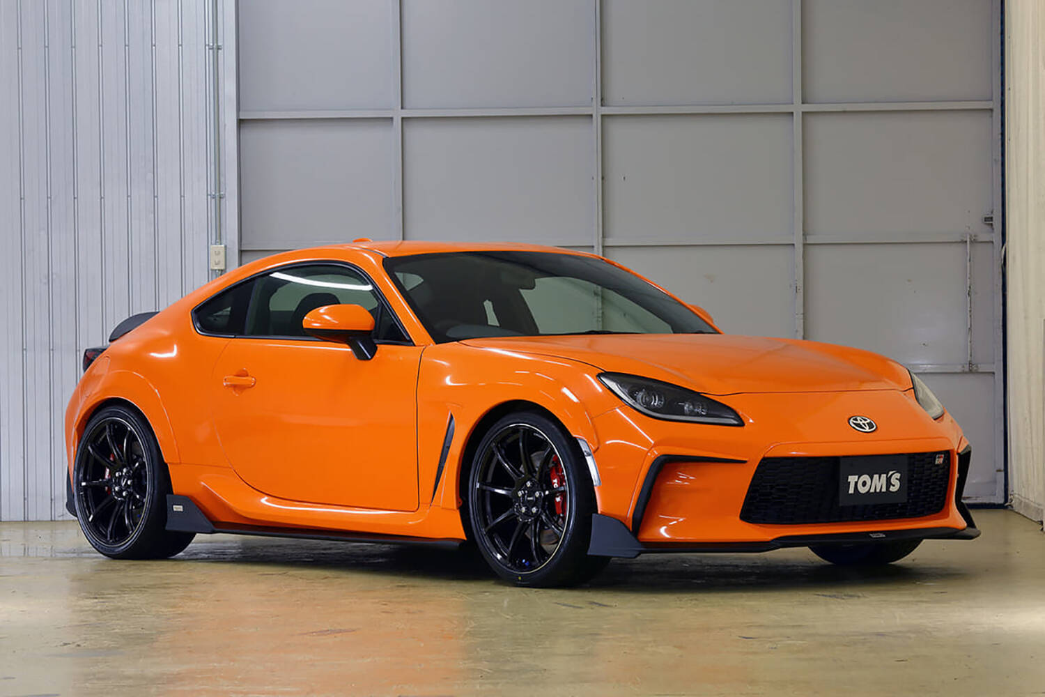 メーカー自らカスタムを推奨！　かつてマニアの趣味だった「クルマイジり」の敷居が下がっていた