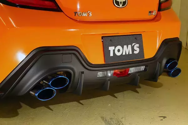 「メーカー自らカスタムを推奨！　かつてマニアの趣味だった「クルマイジり」の敷居が下がっていた」の画像