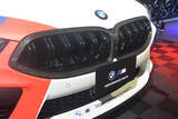 「特別ラッピングのM8 Competitionの存在感は格別！　BMWブースは思わずため息が漏れ出るほどのラインアップ【TAS2024】」の画像1