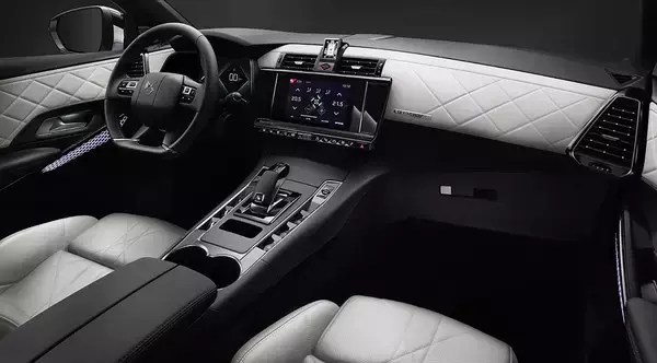 「真のセレブは「わかってる感」のある「外し系」！　独断と偏見で「富豪」にオススメの「セカンドカー」を選んでみた」の画像