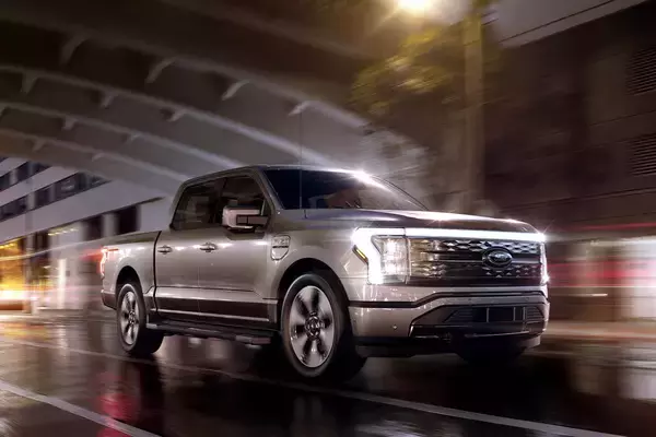 「そりゃないぜフォード！　日本から撤退して６年で「超イケてる」メーカーに変身してた」の画像