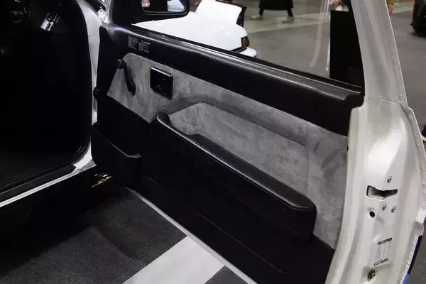 「フルチューンのガソリンか？　サーキット仕様の電気か？　ノーマルライクな水素か？　３台のAE86徹底比較」の画像