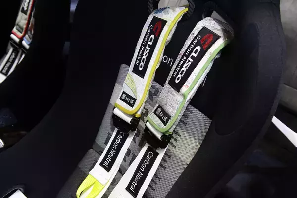 「フルチューンのガソリンか？　サーキット仕様の電気か？　ノーマルライクな水素か？　３台のAE86徹底比較」の画像