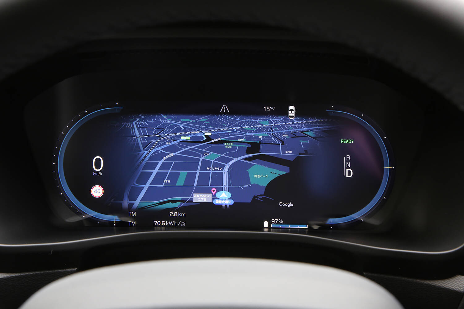 【試乗】ボルボ初のBEV「C40リチャージ」は手練れジャーナリストも笑うほどの加速！　リニアなハンドリングとブレーキもあっぱれ