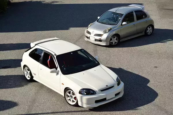 「若者泣かせの高額な自動車保険料！　知識と条件次第では「初のクルマ」から金額を抑えることも可能だった!!」の画像