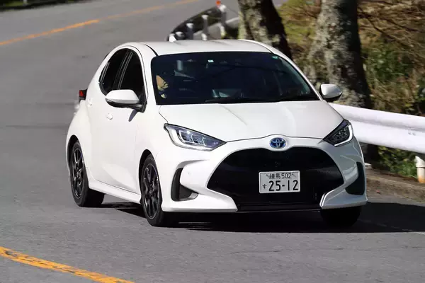 「ヤリスがN-BOXを引き離して圧巻の２連覇！　「トヨタ一強」が鮮明になった2021年の年間新車販売の中身」の画像