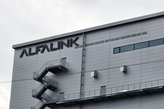 東京ドーム14個ぶん！　世界最大級の物流センターがある街をディープに散策