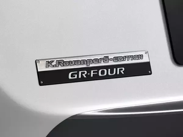 「スポーツカー界を揺るがす革命的なATを搭載！　トヨタが新型GRヤリスとレジェンド級ドライバーの名前を冠した限定車の発売日を公表」の画像