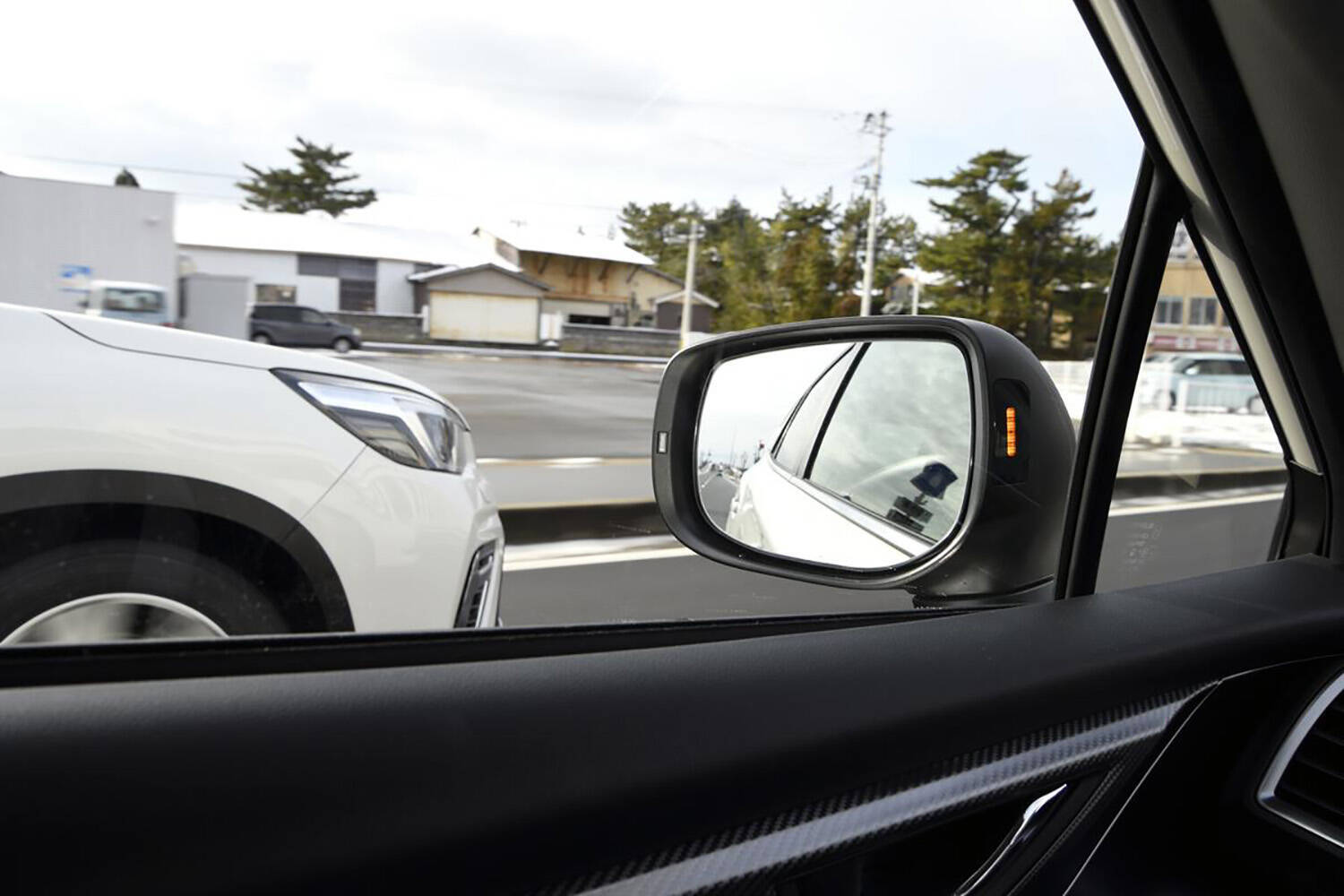 ぶつけちゃったのは「クルマのせい」かもしれない！　「運転しやすいクルマ」を決める５つの条件とは