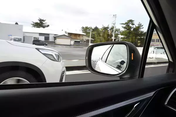 「ぶつけちゃったのは「クルマのせい」かもしれない！　「運転しやすいクルマ」を決める５つの条件とは」の画像