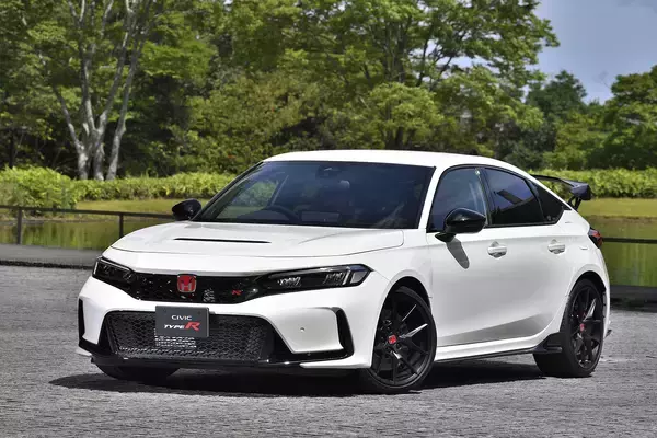 「まだ「年単位待ち」の新車はけっこうある！　最新「納期の長いクルマ」の実名」の画像