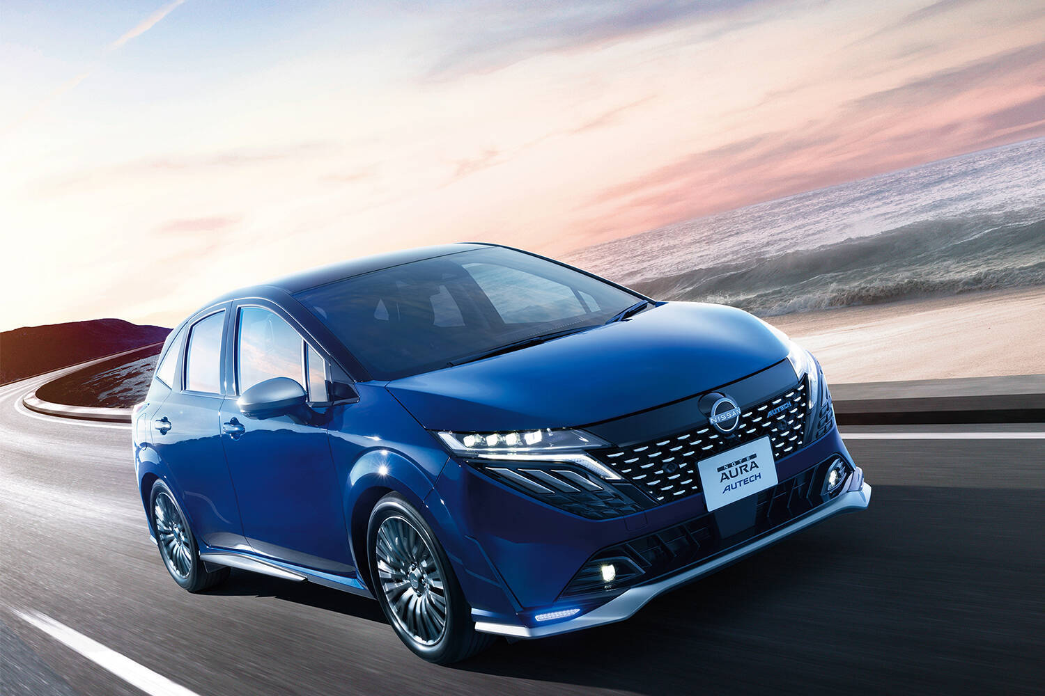 大胆なデザイン変更と新色追加で魅力倍増！　日産「ノートオーラ」と「オーラAUTECH」がマイナーチェンジを敢行