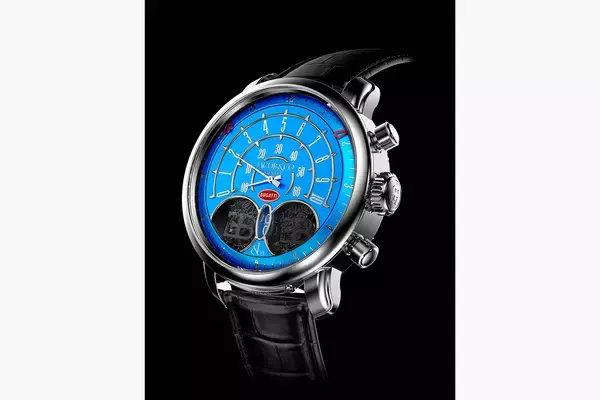 「１億円あっても新車が買えないブガッティ！　カーボン製のシャンパンケースに数千万円の時計まで「アイテム」も圧巻だった」の画像