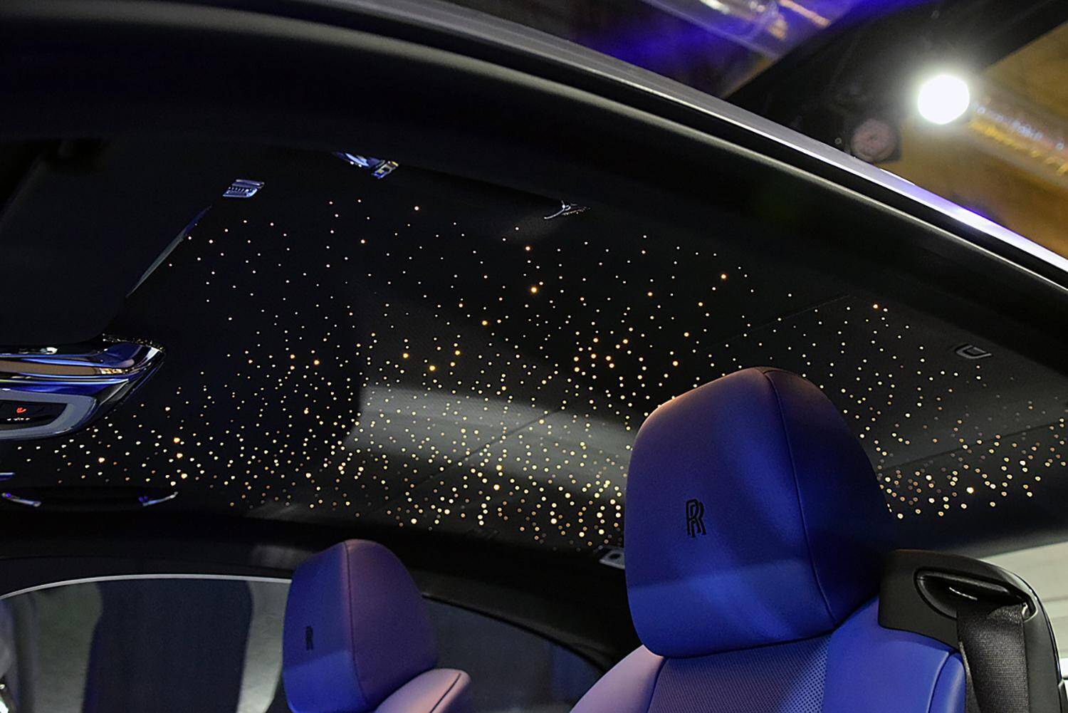 やっぱり「ロールスロイス」は別格！　常識じゃ考えられない衝撃装備たち