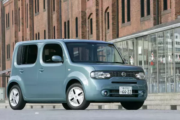 「こんな誕生日は最悪！　2022年から「自動車税」が「増税」になる新たに13年を経過したクルマたち」の画像