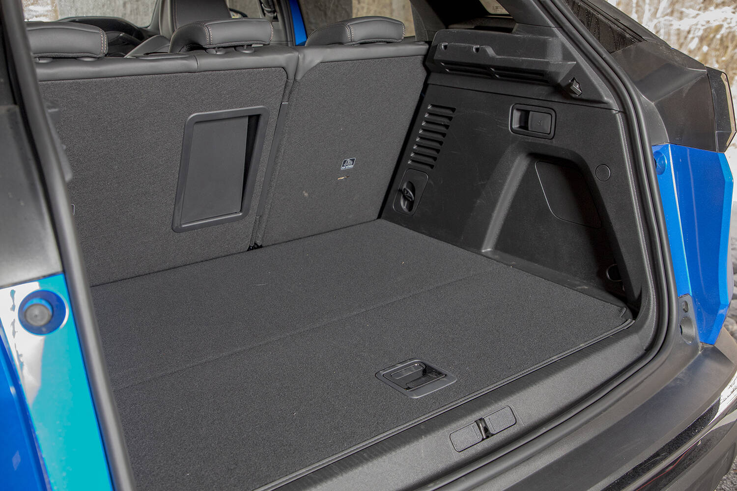 フランスの個性的なモデル群！　プジョーのSUVラインアップの魅力とは