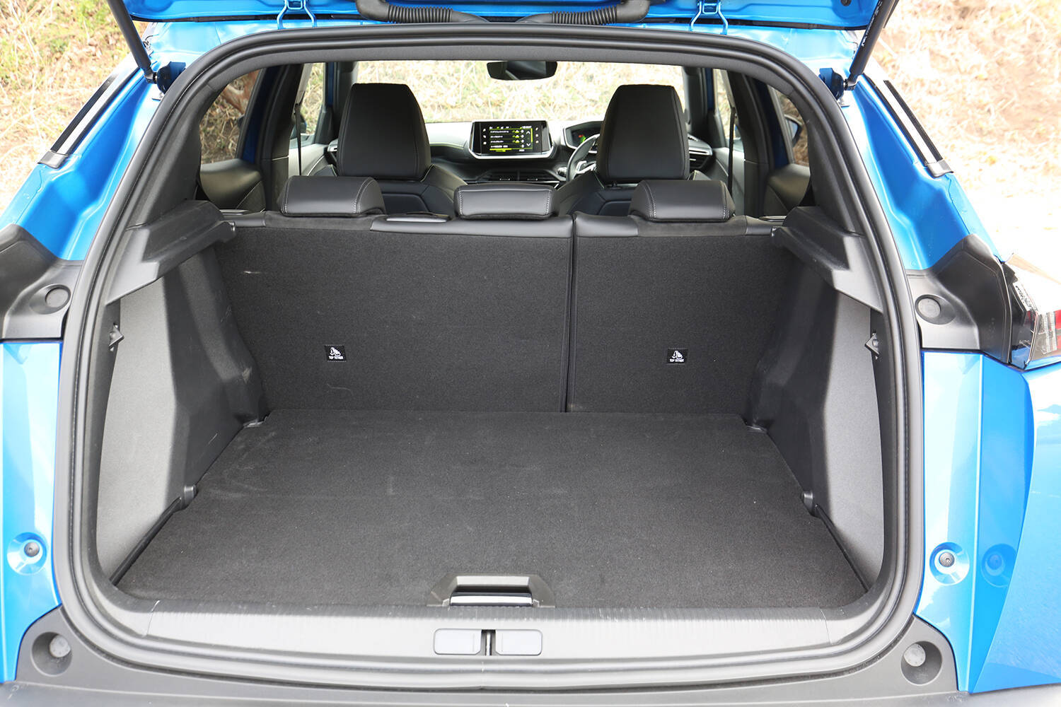 フランスの個性的なモデル群！　プジョーのSUVラインアップの魅力とは