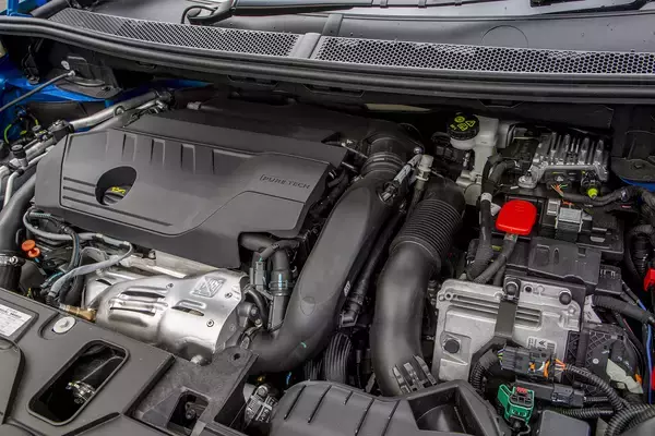 「フランスの個性的なモデル群！　プジョーのSUVラインアップの魅力とは」の画像