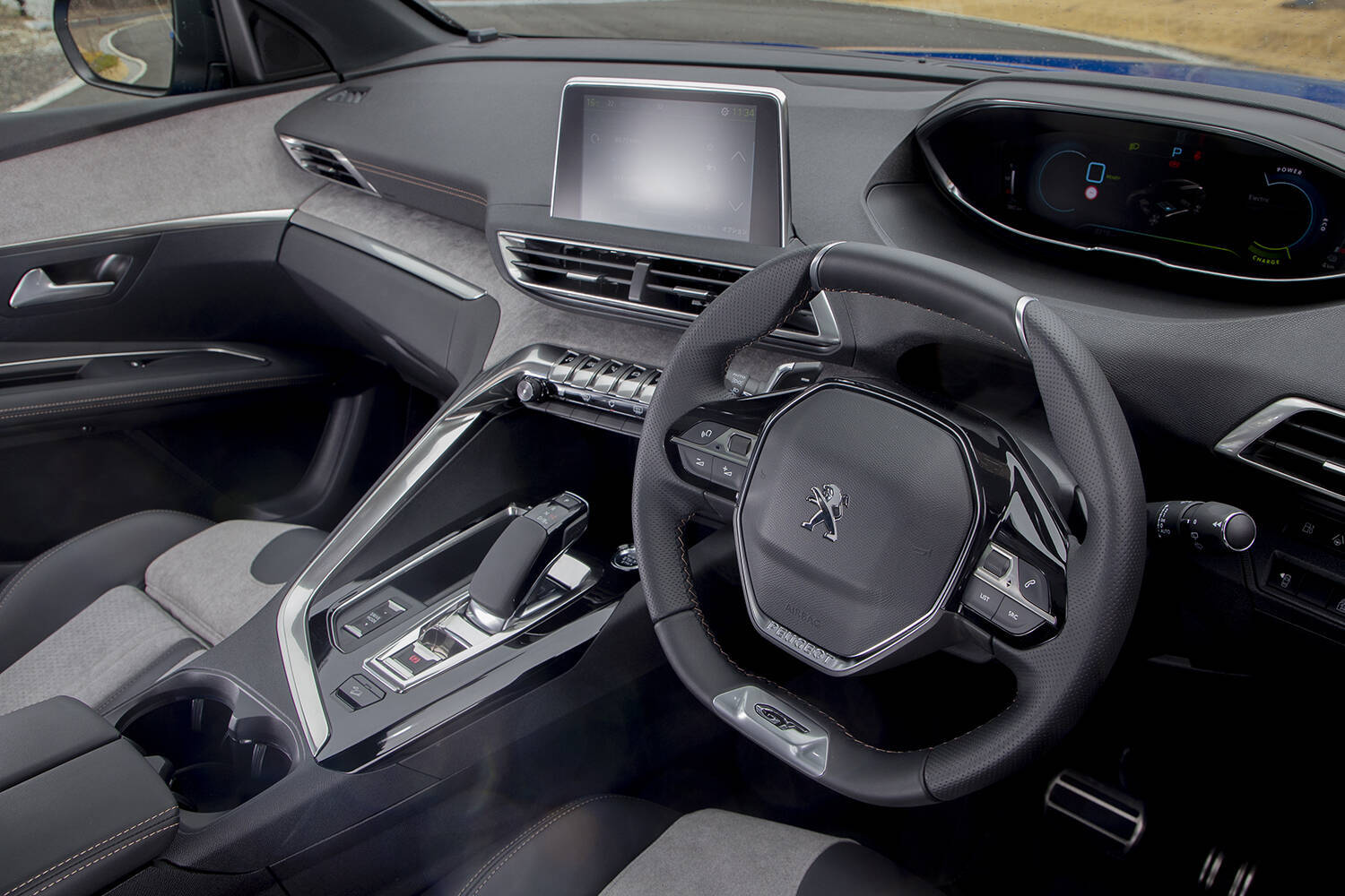 フランスの個性的なモデル群！　プジョーのSUVラインアップの魅力とは